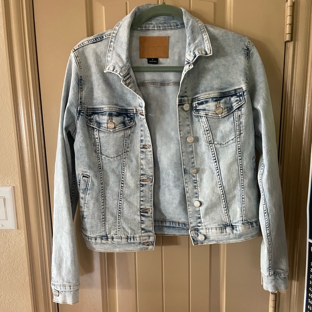 Sanctuary Denim Jean Jacket Small Skylark Color